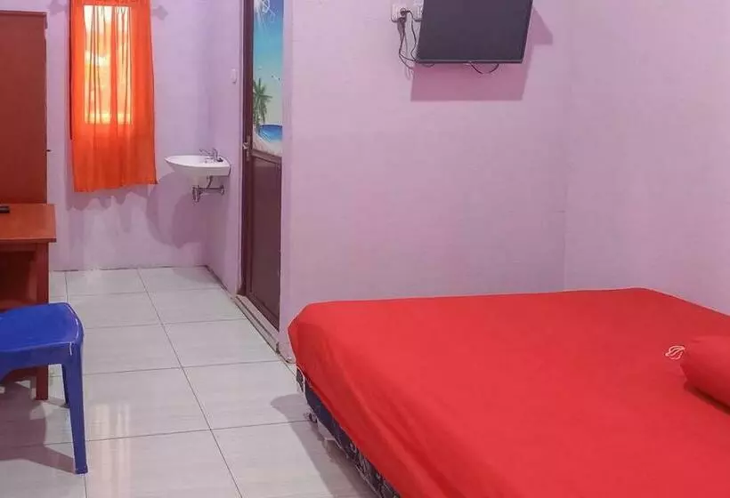 Hotelli Jessy Homestay Lolak Mitra Reddoorz