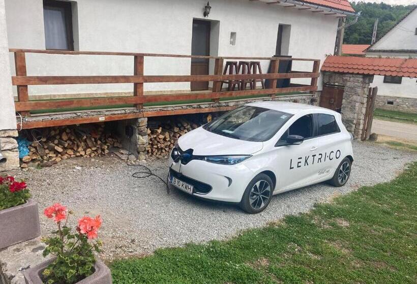 Отель Nerahouse