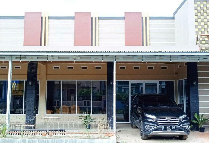 ホテル Reddoorz Syariah Near Danau Tes Bengkulu