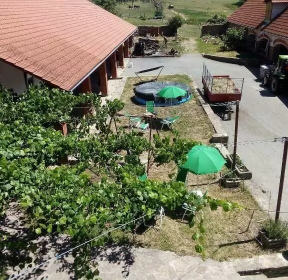 ホテル Statek U Koní Nemějice