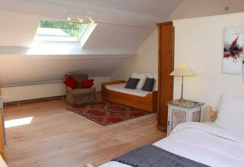 Majatalo B & B Le Jardin Bed & Breakfasts