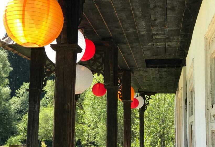 Пансион La Malu Bistritei Casutele Valea Stanii