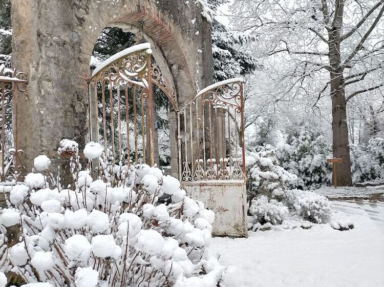 Пансион Chateau De Heaas