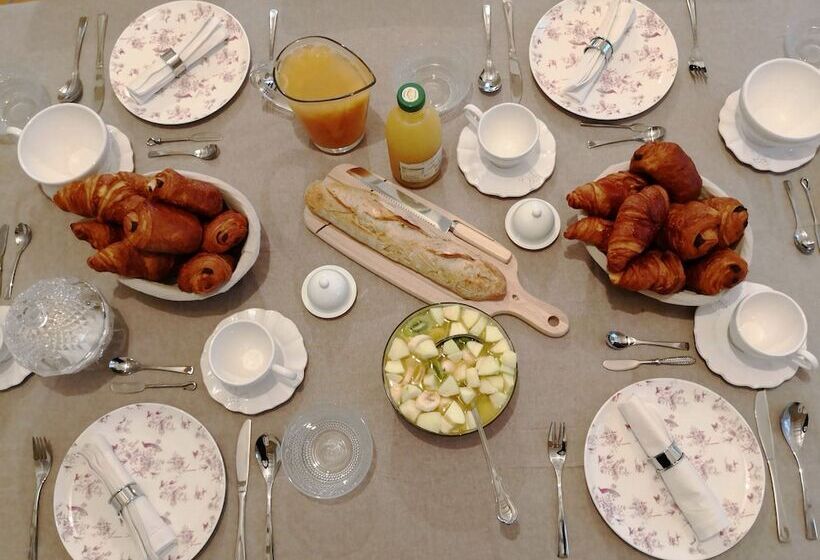 Пансион Chateau De Heaas