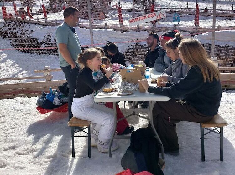 Пансион Chateau De Heaas