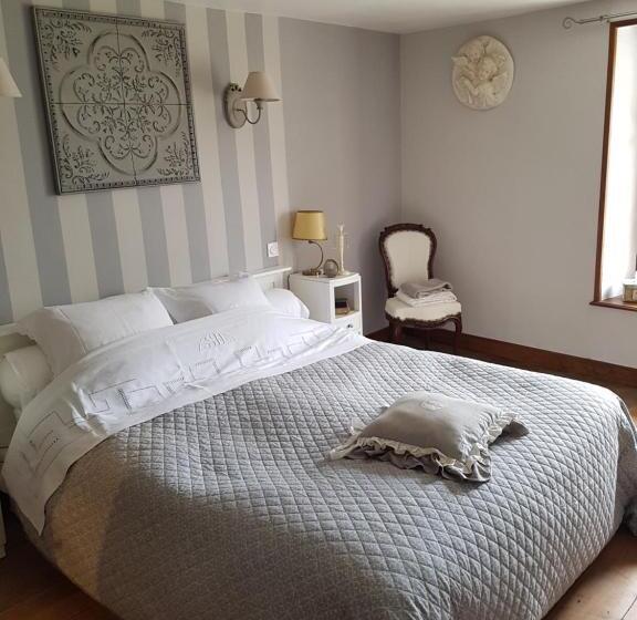 פנסיון L Aumônerie