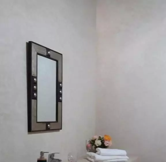 Majatalo Ourika Timalizène Le Jardin Des Délices