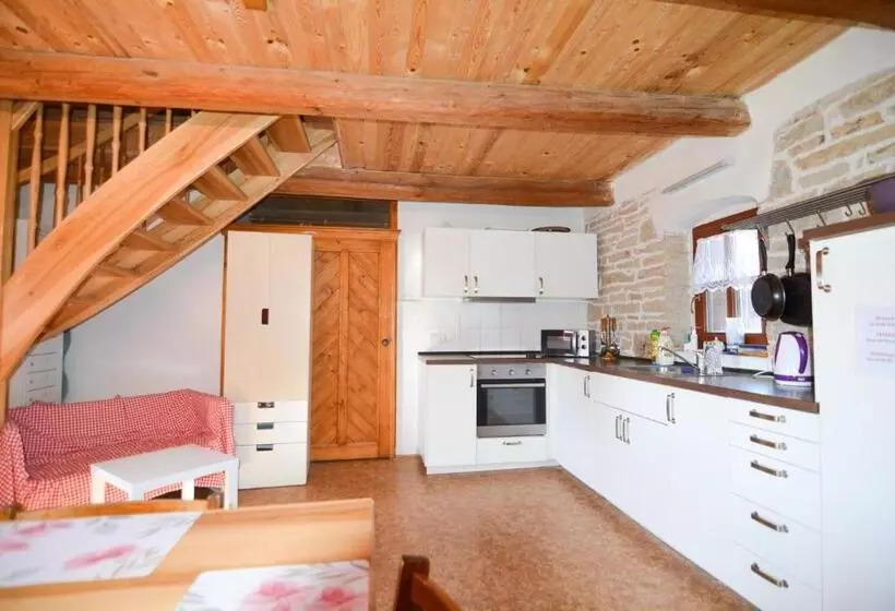 Majatalo Penzion Květná Zahrada