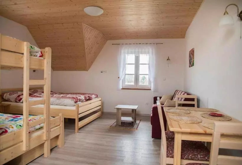 Majatalo Penzion U červené Podkovy