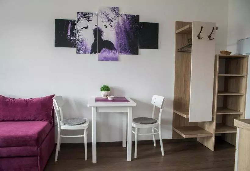 Majatalo Penzion U červené Podkovy