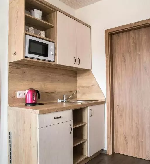 Majatalo Penzion U červené Podkovy