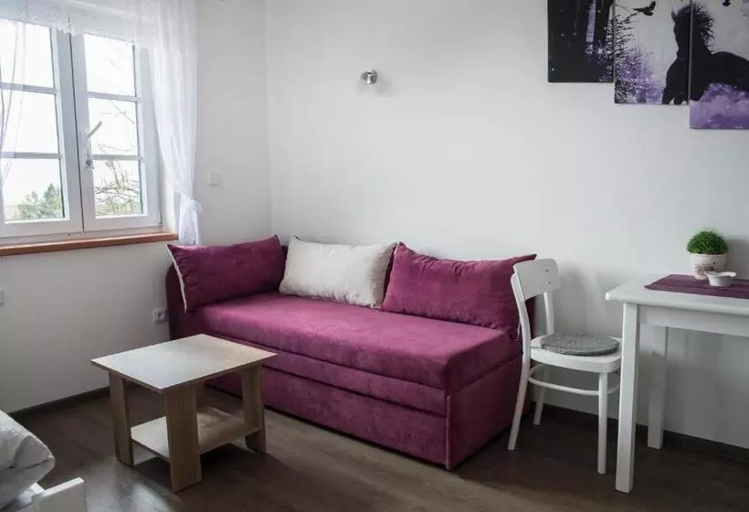 Majatalo Penzion U červené Podkovy