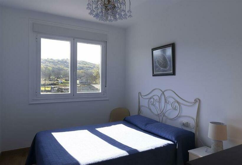 A Pousa Pensión Rural