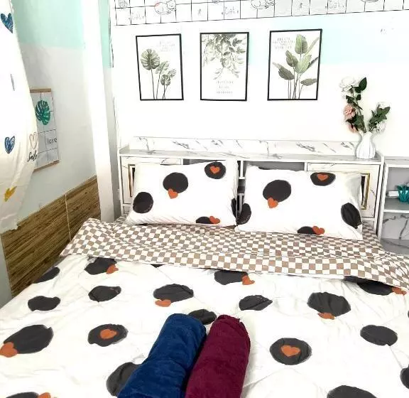 ユースホステル Baan Busaya บ้านบุษยา