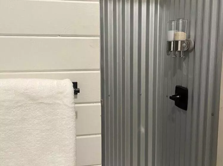 ユースホステル Steelhead Lodge