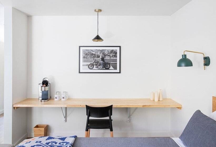 ユースホステル Steelhead Lodge