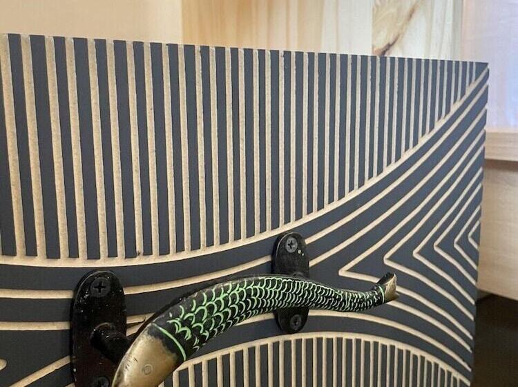 ユースホステル Steelhead Lodge