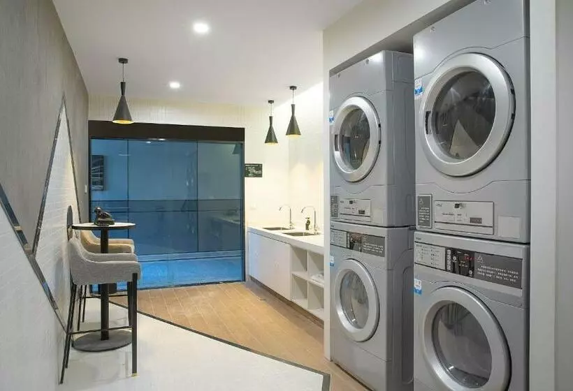 Atour Hotel Hotan Unity Plaza