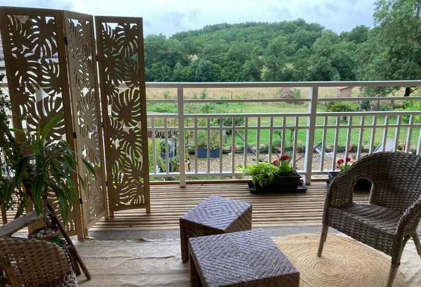 Bed and Breakfast Au Bas D Avant