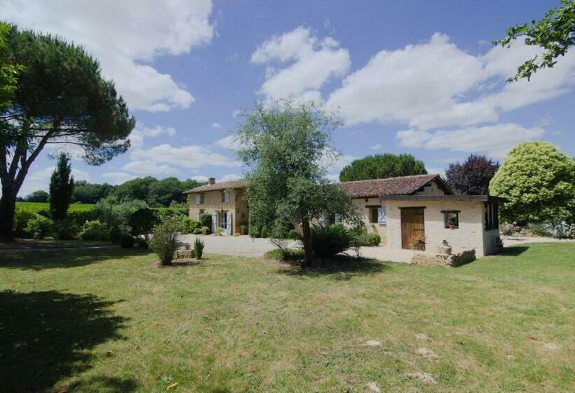 مبيت وإفطار Au Bel Air