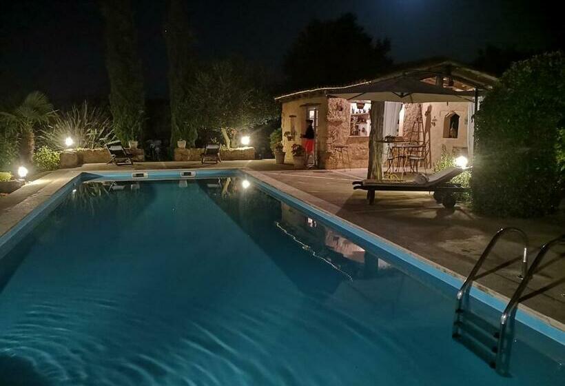 مبيت وإفطار Au Bel Air