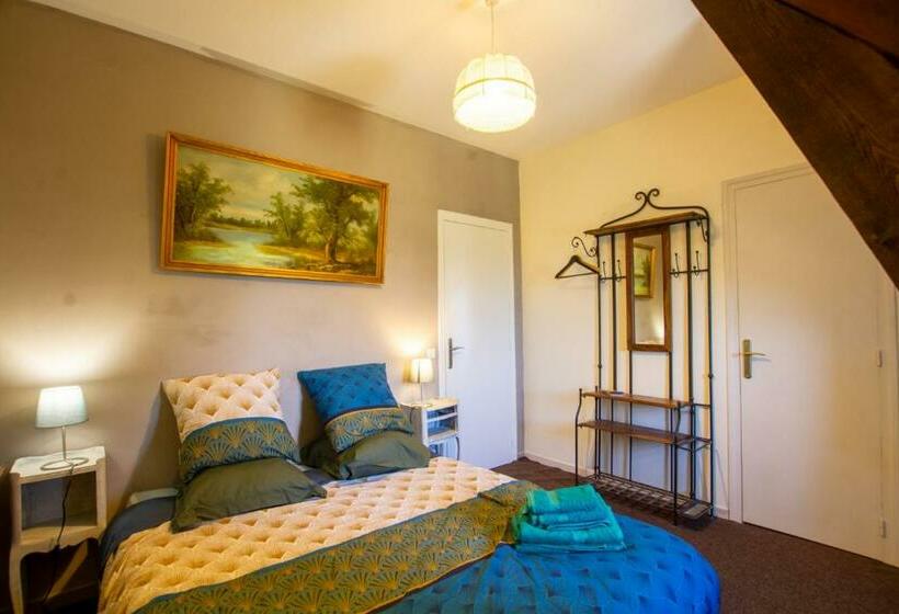 Bed and Breakfast Maison Croix Du Sud. Chambre Fruits De La Passion