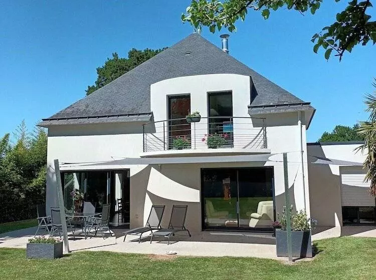 Aamiaismajoitus (B&B) Villa Le Nid Breton