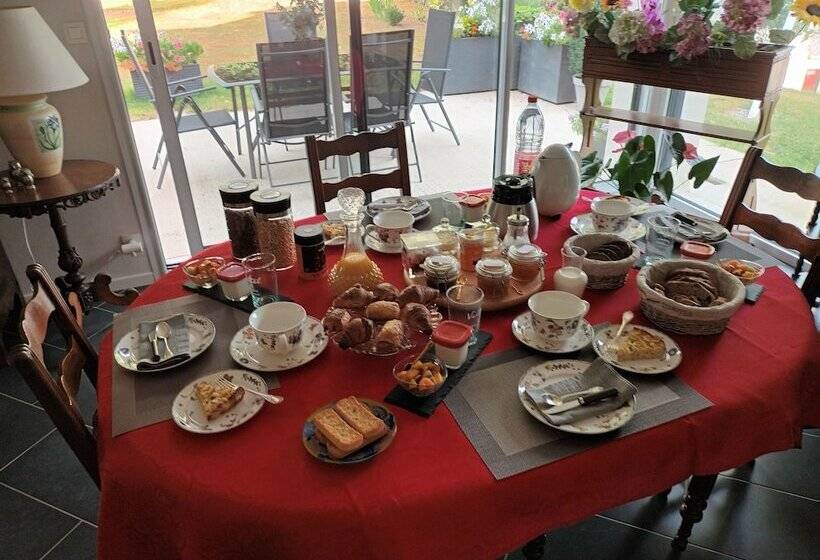 ベッドアンドブレックファースト Villa Le Nid Breton