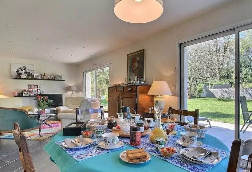 Aamiaismajoitus (B&B) Villa Le Nid Breton