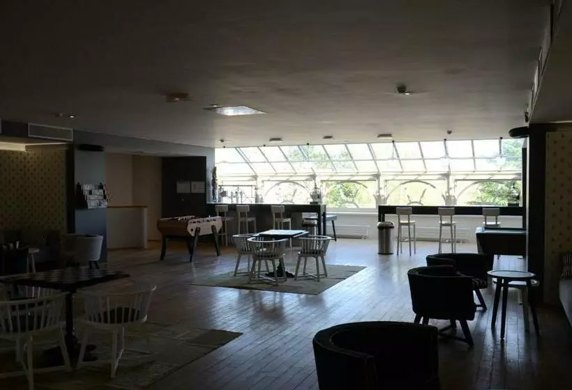 ホテル Domaine De Frémigny