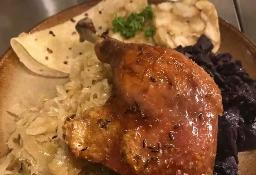 ホテル Inovecká Chata