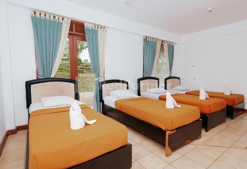 فندق Villa Green Valley Puncak Redpartner