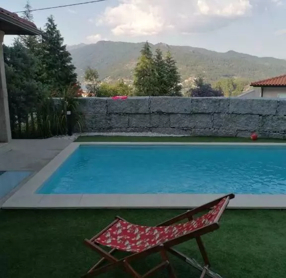Majatalo Casa No Gerês Com Piscina Privada