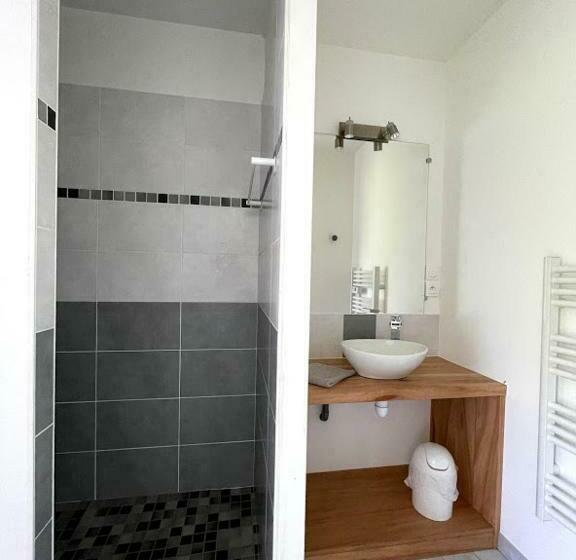 膳宿费 La Bourdetaise