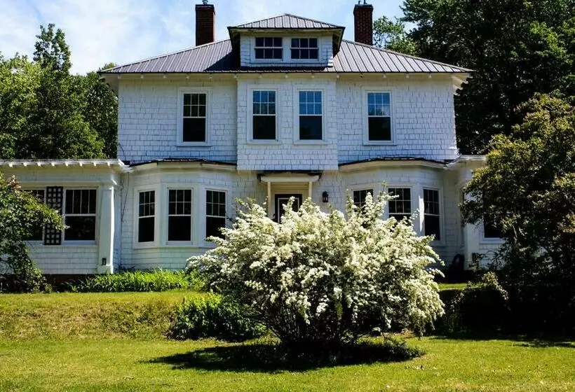 The Olde Anchor Bed & Breakfast