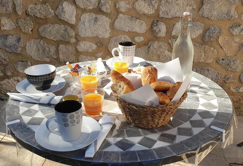 ベッドアンドブレックファースト Chambre D Hôte La Source Domaine De Fonpeyroune