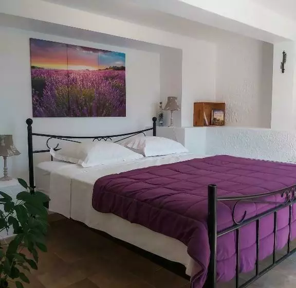 Aamiaismajoitus (B&B) Etoilevacances Chambres D Hotes Campagne En Lavande