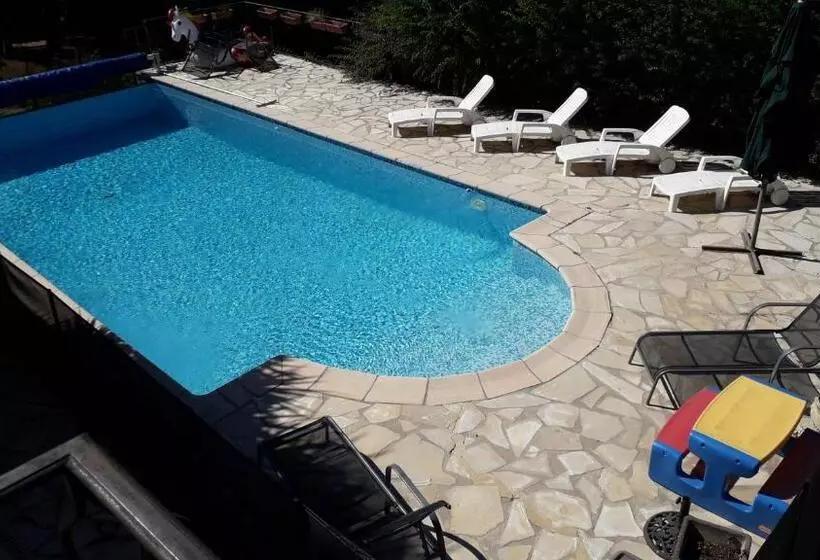 Aamiaismajoitus (B&B) Etoilevacances Chambres D Hotes Campagne En Lavande