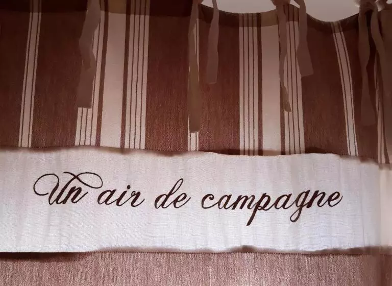 Aamiaismajoitus (B&B) Etoilevacances Chambres D Hotes Campagne En Lavande