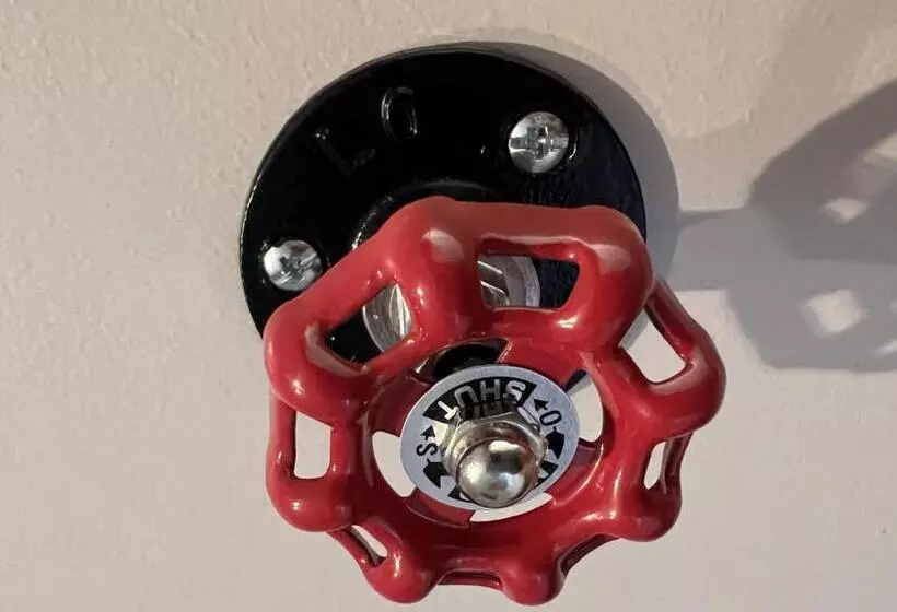 Aamiaismajoitus (B&B) L Escale Au Port Miniature De Saint Savinien