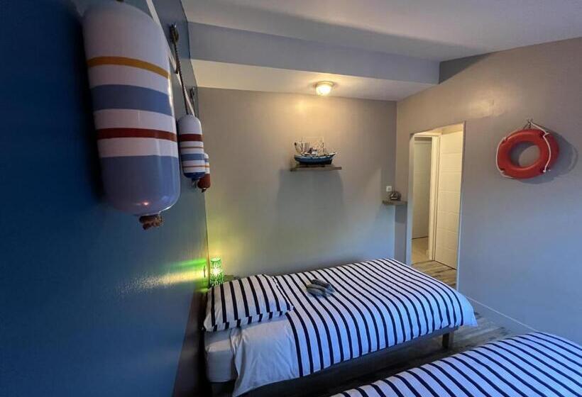 مبيت وإفطار L Escale Au Port Miniature De Saint Savinien