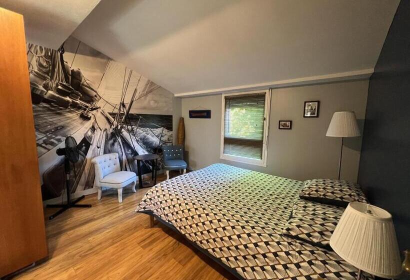 مبيت وإفطار L Escale Au Port Miniature De Saint Savinien