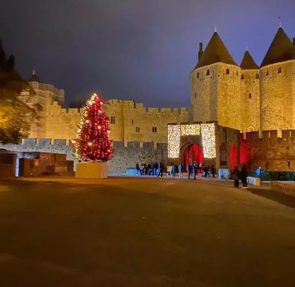 Aamiaismajoitus (B&B) La Rosela De La Cité