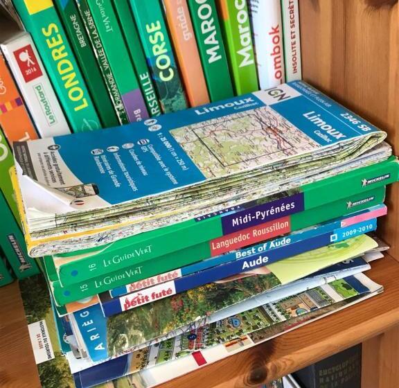 مبيت وإفطار La Rosela De La Cité