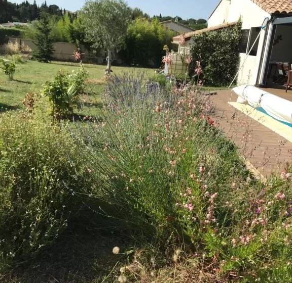 Aamiaismajoitus (B&B) La Rosela De La Cité