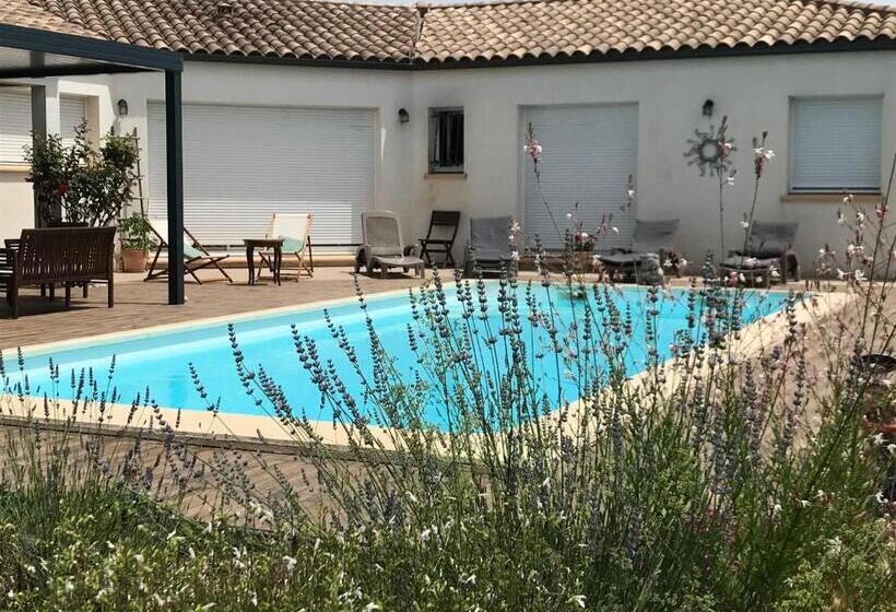 مبيت وإفطار La Rosela De La Cité