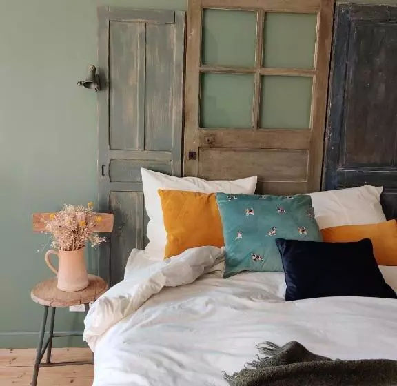 ベッドアンドブレックファースト Maison Seize