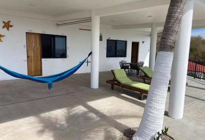 Aamiaismajoitus (B&B) Villa Siempre Domingo