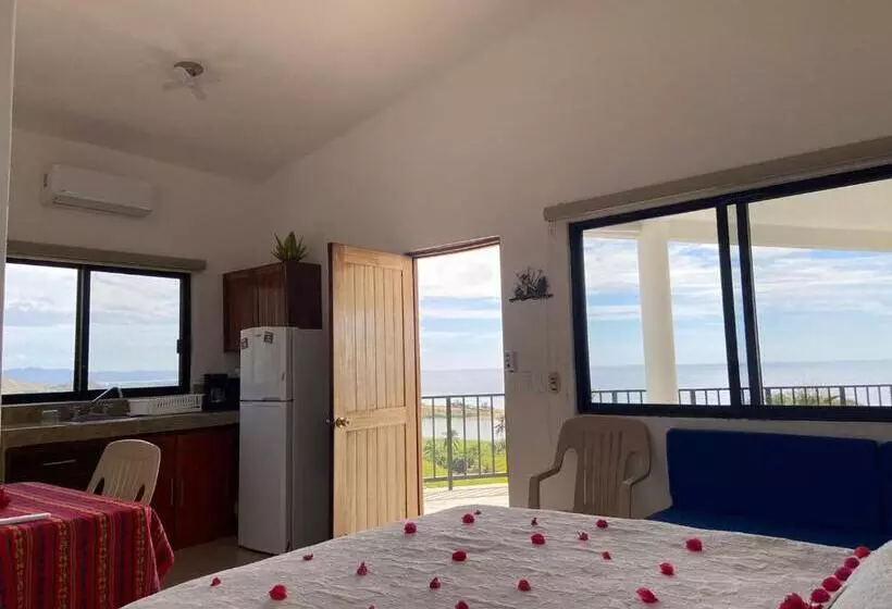 Aamiaismajoitus (B&B) Villa Siempre Domingo