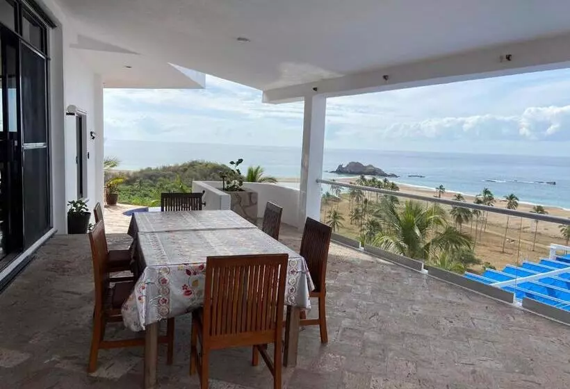 Aamiaismajoitus (B&B) Villa Siempre Domingo